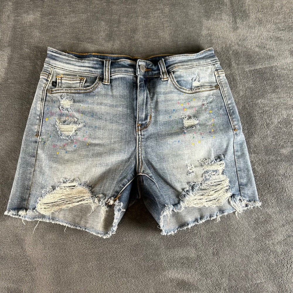 Judy‎ Blue Distressed Paint Splatter Denim Shorts Light Wash Frayed Hem Womens M